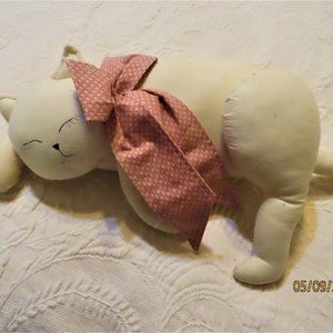 Darling Muslin Handmade Cat Shelf Sitter Pillow Hugger